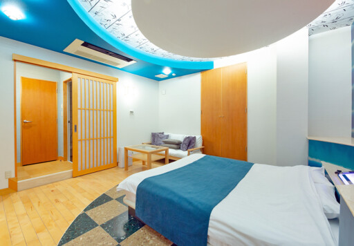 シエル東静岡店 302号室